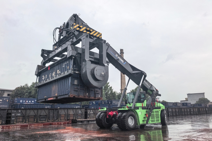 bbinӯƻٻ϶·רߵɫǻ֮·