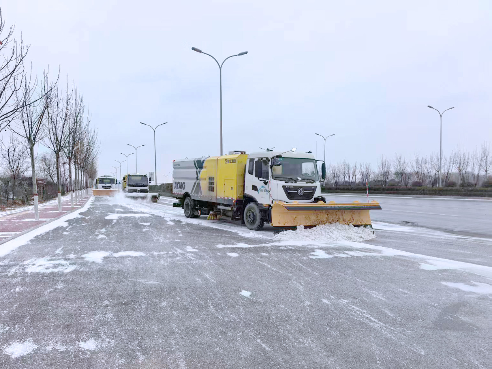 bbin��ӯ��ѩ�豸��ɽ�� | ѩ��������������³